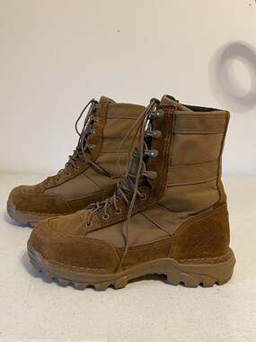 Danner Women's Rivot TFX 8" Coyote 400G Waterproof  Boots WORN ONCE